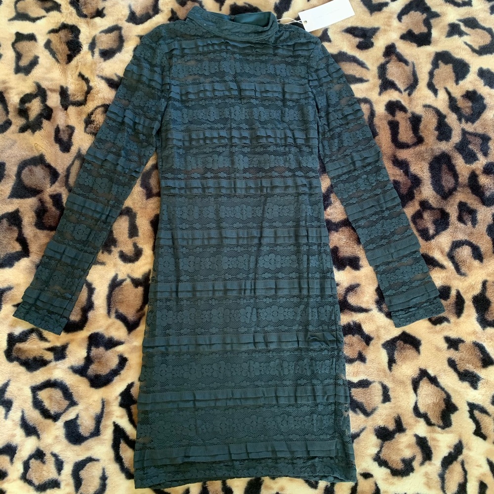Luluโs Reece Forest Lace Long Sleeve Bodycon Dress - Picture 5 of 6